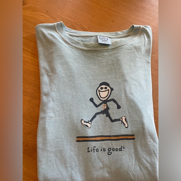 LIFE IS GOOD RUNNER SHIRT - Picture 2 of 5